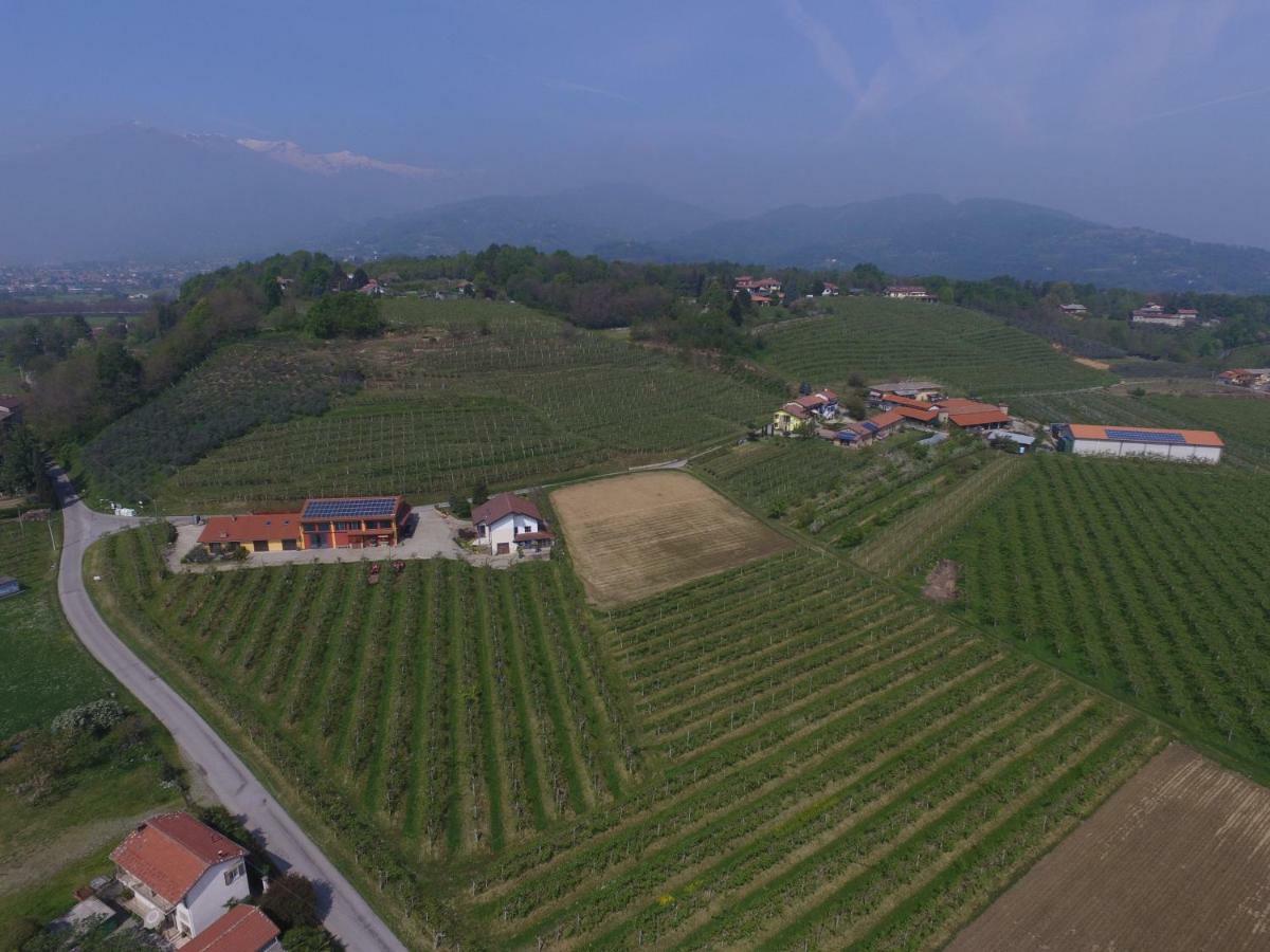Bed and Breakfast Agrialpi By Salfrutta Bricherasio Zewnętrze zdjęcie